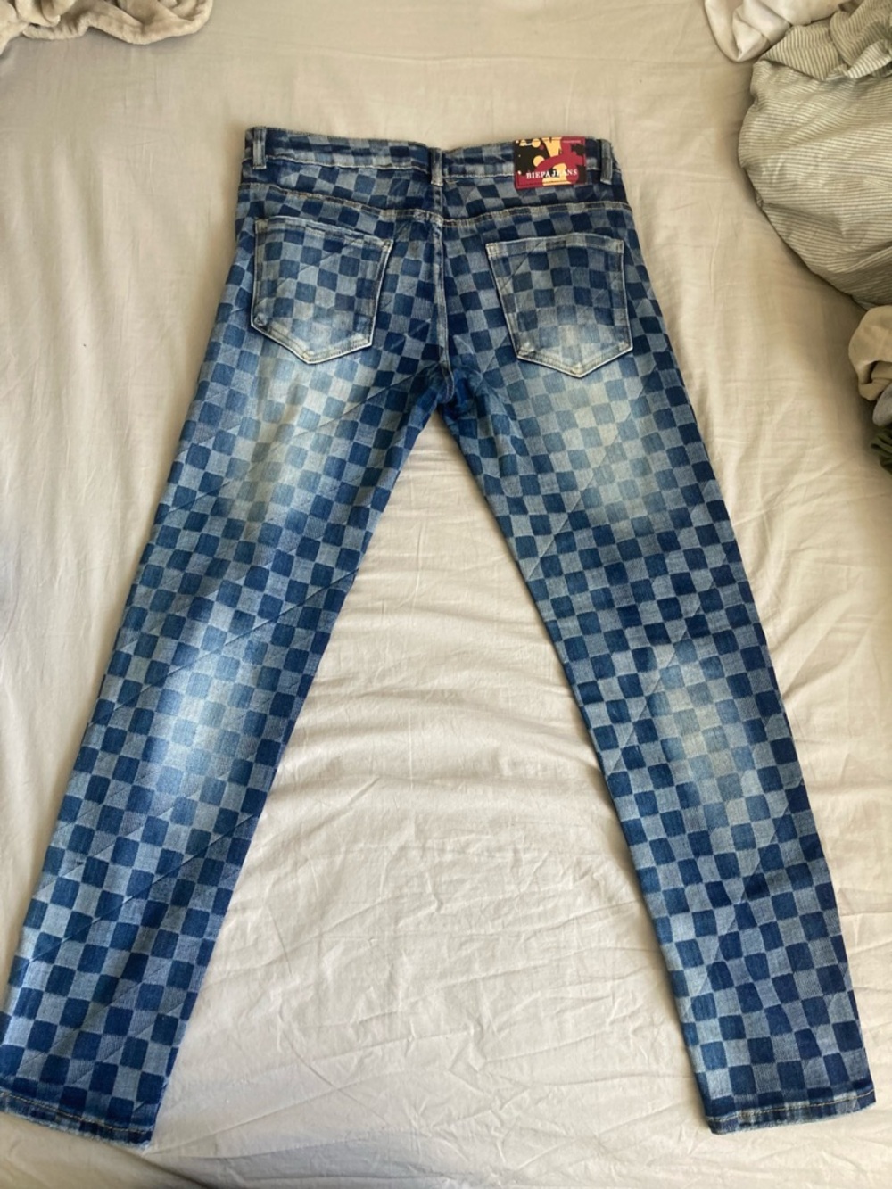 Slim Men’s Checkered Blue Jeans